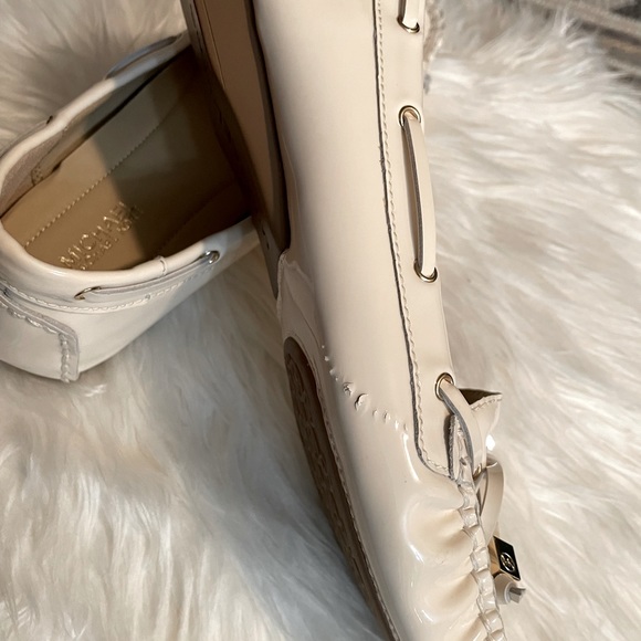 Michael Kors woman loft size 7M cream color - Picture 4 of 6